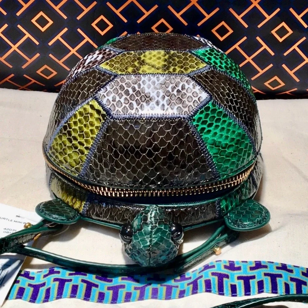 Tory Burch Green Embossed Leather Mini Turtle Crossbody Shoulder Bag - Picture 9 of 16